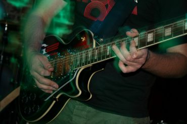 Hur du startar ett heavy metal-band